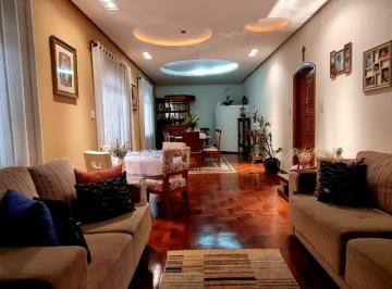 Casa · 290m² · 4 Quartos · 4 Vagas · Casa em Jardim Cascatinha  -  Poços de Caldas
