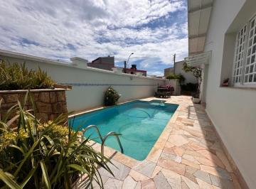 Casa · 199m² · 3 Quartos · 3 Vagas · Casa excelente na Vila Togni  -  Poços de Caldas