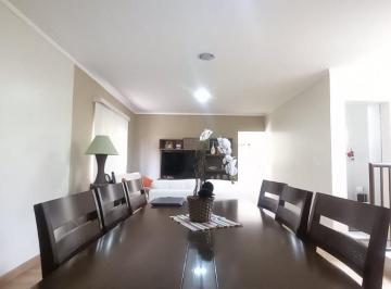 Casa · 240m² · 4 Quartos · 3 Vagas · Casa em Jardim Elvira Dias  -  Poços de Caldas