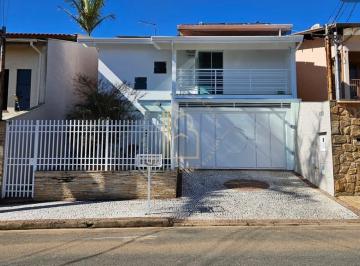 Casa · 189m² · 3 Quartos · 2 Vagas · Casa em Jardim das Hortencias  -  Poços de Caldas