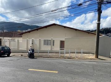 Casa · 348m² · 4 Quartos · 2 Vagas · Casa com valor excelente no Centro  -  Poços de Caldas