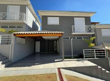 Casa · 140m² · 3 Quartos · 2 Vagas · Casa em Residencial Morumbi - Poços de Caldas