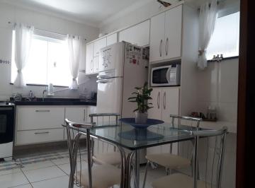 Casa · 158m² · 3 Quartos · 4 Vagas · Casa em Pirassununga