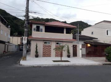 Casa · 131m² · 2 Quartos · 2 Vagas · Casa em Centro  -  Poços de Caldas