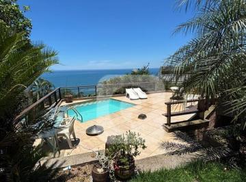 Casa · 353m² · 6 Quartos · 4 Vagas · Casa Duplex Niemayer com piscina vista icônica para o mar.