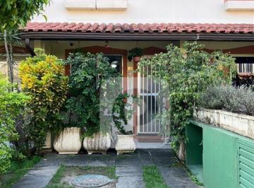 Casa · 88m² · 2 Quartos · 1 Vaga · Casa de 2 Quartos com Suíte, Varanda e Área Coberta na Freguesia.