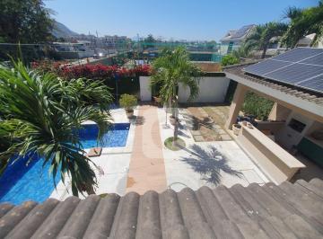 Casa · 396m² · 5 Quartos · 2 Vagas · Casa à venda em Condomínio Fechado 5 suítes com 396m2 no Recreio