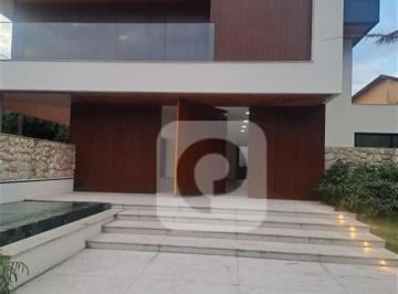 Casa · 1000m² · 5 Quartos · 10 Vagas · Casa, 5 suítes, piscina, sauna, churrasqueira, elevador, à venda na Barra.