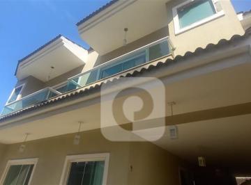 Casa · 270m² · 5 Quartos · 2 Vagas · Taquara Casa Duplex 5 Quartos sendo 4 Suítes 270 m2 á Venda