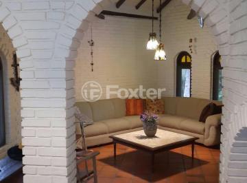 interno casa.jpeg · Fazenda / Sítio / Chácara, 3 dormitórios, 296.7 m², em Itapuã