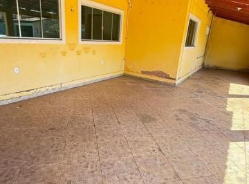 Casa de 2 quartos, Águas Claras · LINDA CASA A VENDA EM ARNIQUEIRA 