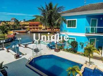 Casa · 150m² · 4 Quartos · 1 Vaga · Duplex em condomínio beira canal!