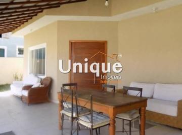Casa · 300m² · 3 Quartos · 3 Vagas · Linda casa em condomínio com 3 quartos por R$ 690.000,00 (Porteira Fechada)
