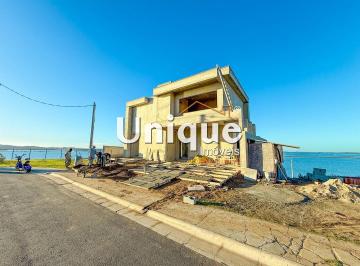 Casa · 231m² · 3 Quartos · 2 Vagas · Casa 1ª locação à venda no Viverde II por R$ 1.890.000