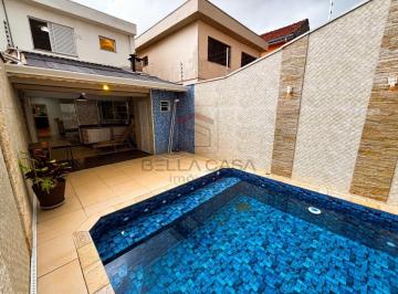 Casa · 220m² · 4 Quartos · 4 Vagas · Sobrado a venda na mooca com 4 quartos e quintal