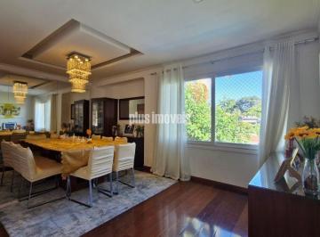 Casa · 690m² · 5 Quartos · 7 Vagas · Jardim Marajoara onde você mora com muita qualidade de vida.