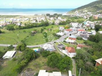 Terreno · 798m² · 🌅 Terreno amplo em Garopaba – espaço perfeito para construir seus sonhos
