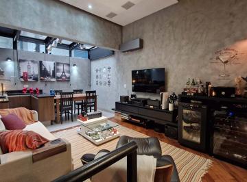 74e9203a-2735-474d-88f7-c63066210a1a · Deslumbrante casa em condomínio para venda com 2 quartos, sendo 1 suíte, 134m²
