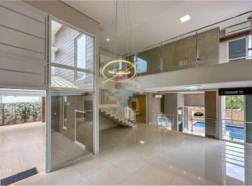 Casa · 450m² · 5 Quartos · 4 Vagas · LOCAÇÃO - Casa Triplex no Condomínio Alphaville Cuiabá