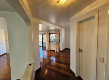 Apartamento · 170m² · 3 Quartos · 2 Vagas · Moema • 170 m² • 3 suítes • 3 vagas • Lazer completo
