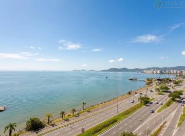 ae915c06550300b7fc676a41e089e01b08814902 · Apartamento na Beira Mar de Florianópolis