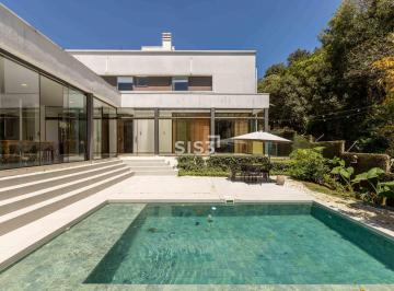 Casa · 573m² · 4 Quartos · 4 Vagas · Casa  de alto padrão à venda em Condomínio Fechado
