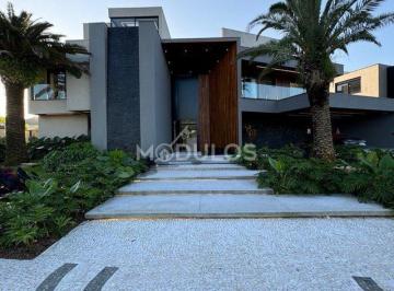 
Notice:  Undefined offset: 7 in /home/vivalisto/htdocs/vivalisto.com.br/src/flity/www2/__imovelweb.php on line 551 · Mansão resort com 7 suítes disponível para venda, 1.044 m² por R$ 29.900.000,00