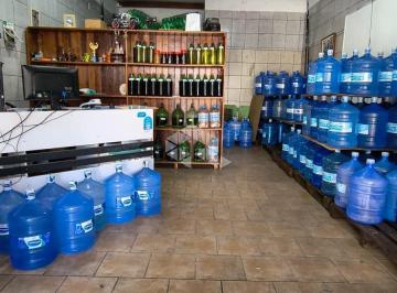 718782_i2MT18Ot_71878268fb85fe4b6d1.jpg · Loja Comercial Reformada e Bem Localizada no Humaitá