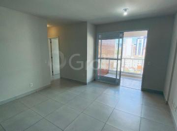 01 Sala · Apartamento de 66m² com 2 quartos sendo 1 suíte na Agronômica