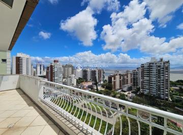 Apartamento · 252m² · 3 Quartos · 2 Vagas · Cobertura horizontal 3 Dormitórios na Agronômica, Florianópolis.