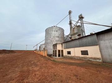 Foto 01 · *EXCELENTE FAZENDA A VENDA EM ITABERÁ - SP* ?? *LOCALIZADA EM UMA DAS MELHORES REGIÕES PRODUTORA