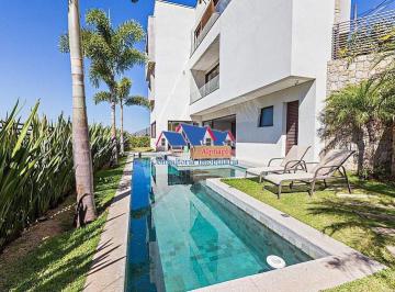 Casa · 520m² · 4 Quartos · 4 Vagas · Alphaville Residencial Alphasitio - 520 m2, vista para a mat