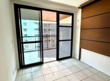 Foto 01 · Apartamento de 3 quartos com suíte e 2 salas à venda em São Domingos, Niterói-RJ: 130m² de pura eleg