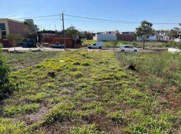 Terreno · 296m² · Invista hoje no seu terreno comercial no Portal Ville Jardins