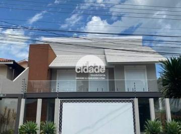 Casa · 413m² · 1 Quarto · 4 Vagas · SOBRADO SEMI MOBILHADO NO CENTRO