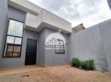 Casa · 99m² · 2 Quartos · 1 Vaga · Casa com Piscina à Venda no Bairro Consolata – Cascavel/PR