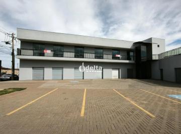 Comercial · 28m² · Sala comercial  disponível para locação no bairro Jardim Brasília em Uberlândia - MG.