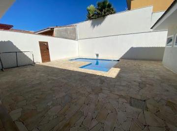 Casa · 560m² · 4 Quartos · 2 Vagas · Casa em Residencial Santa Helena, Caçapava/SP de 560m² 4 quartos à venda por R$ 1.600.000,00