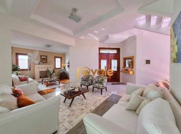 Casa · 431m² · 5 Quartos · 2 Vagas · Casa em Conjunto Residencial Esplanada do Sol, São José dos Campos/SP de 431m² 5 quartos à venda por