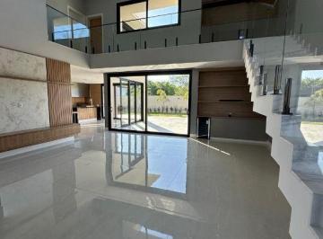 Casa · 304m² · 3 Quartos · 4 Vagas · Casa em Centro, Jaguariúna/SP de 304m² 3 quartos à venda por R$ 2.950.000,00