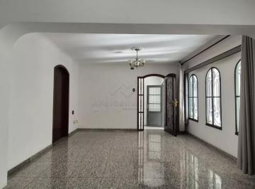 Casa · 256m² · 3 Quartos · 2 Vagas · Casa com 03 dormitórios à venda e para locação em Santo André/SP