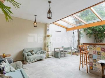 Casa · 285m² · 3 Quartos · 2 Vagas · Belíssimo sobrado para locação no Carrão!