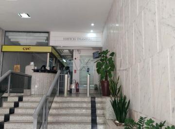Comercial · 67m² · Conjunto comercial de 84m², com 5 salas e 1 banheiro, na rua da Consolação.