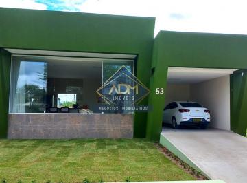 Casa · 135m² · 3 Quartos · 2 Vagas · Casa térrea com 3 Quartos em Condomínio perto do centro da cidade em Gravatá-PE