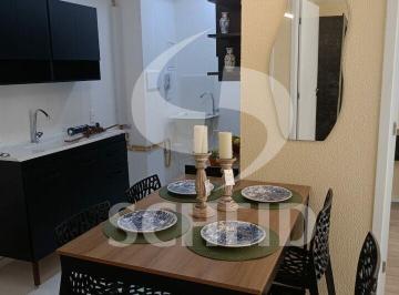 Apartamento · 32m² · 2 Quartos · Apartamento para locação com 2 quartos e 1 vaga na Granja Julieta.
