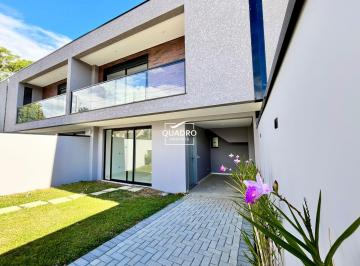 Casa · 104m² · 3 Quartos · 2 Vagas · O sobrado dos seus melhores momentos.