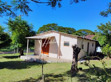 Casa · 460m² · 2 Quartos · 1 Vaga · Seu Refúgio Perfeito te Espera! Casa de Campo Aconchegante!