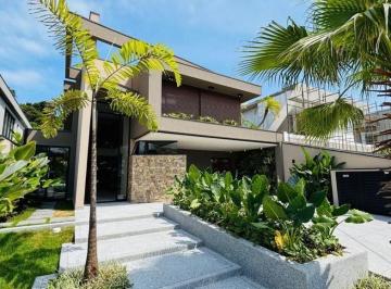 fuzhnia2ogzhogi1mjg1mdfk_md · Casa Alto Padrão Reviera De São Lourenço 4 suítes + suíte master com copa