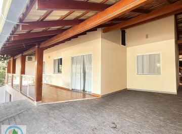 Casa · 200m² · 4 Quartos · 3 Vagas · Casa de 3 dormitórios sendo uma suíte na Velha