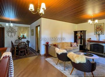 Apartamento · 106m² · 3 Quartos · 1 Vaga · Apartamento com Adega e Lareira | Morro do Elefante | Campos do Jordão